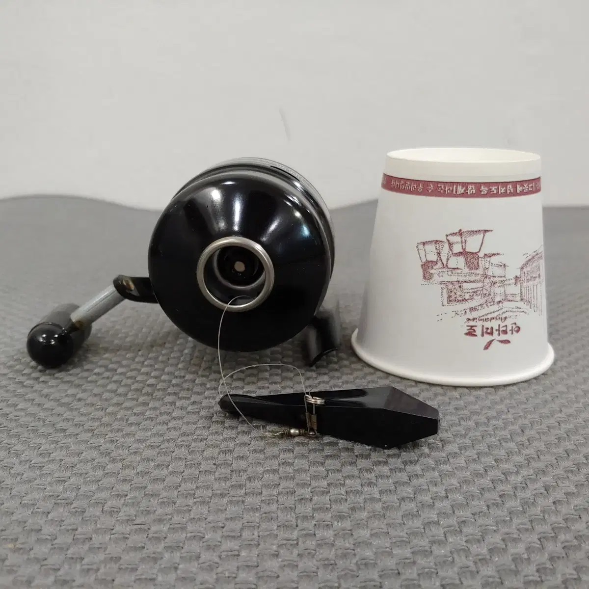 ダイワ DAIWA Hi-CAST GS-30 DAIWA HI-CAST GS-30 Spin Casting Reel Black Used, Rare